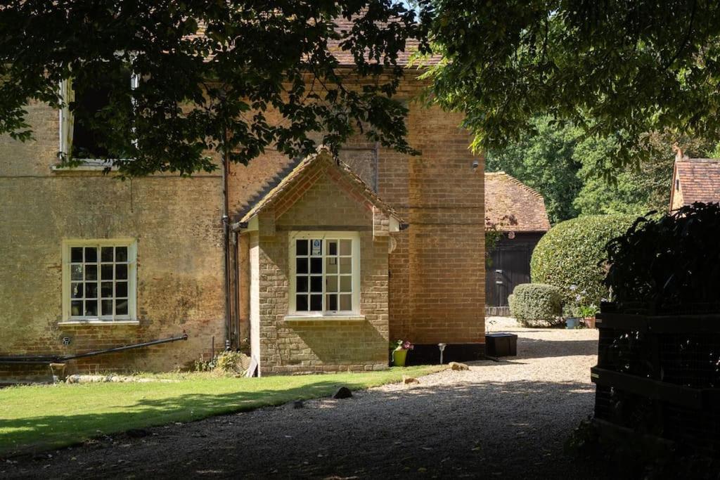Landford'S Cottage, Your Retreat! Exterior photo